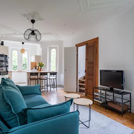 Petit Manoir En - Parking Prive - 15 Min Hyper-centre 斯特拉斯堡