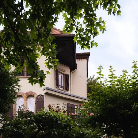 Petit Manoir En - Parking Prive - 15 Min Hyper-centre 度假居 斯特拉斯堡